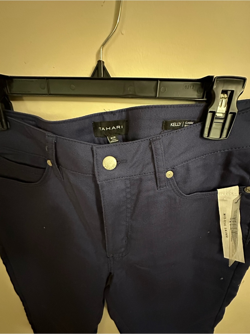 Tahari Kelly Skinny Jeans in Navy